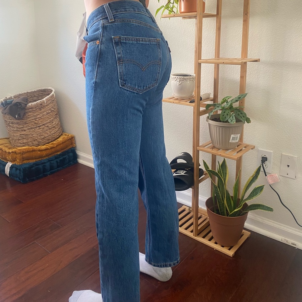Vintage Medium Wash Levi jeans
